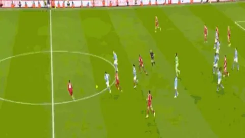 吴启鹏立志25岁前加入国家队，开启德国足球追梦之旅